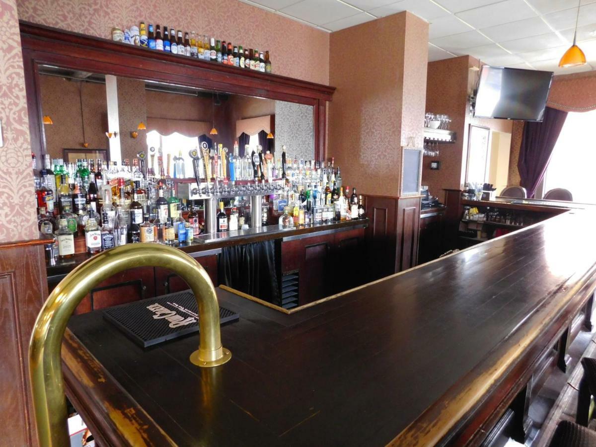 The Gould Hotel سينيكا فولز المظهر الخارجي الصورة